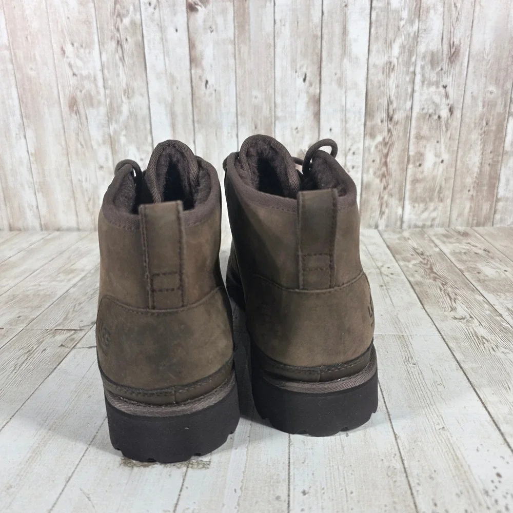 UGG Biltmore Chukka Stout Brown Waterproof Leather Mens Boots 1106670‎ Size 12